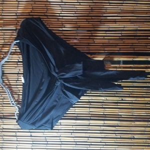 Cute 2x swim bottoms